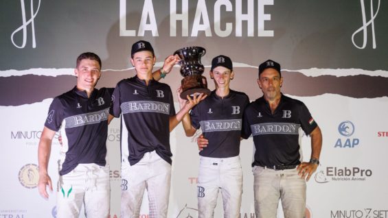 WhatsApp Image 2023-11-08 at 08.18.00