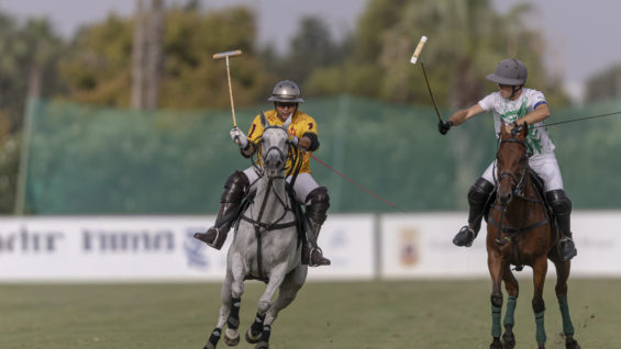 Bahar Jefri & Félix Esaín – BRUNEI POLO TEAM vs. ELECTRIC POLO – Photo Credit MATIAS CALLEJO