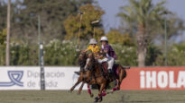 Custodio Eleno & Patricio Cieza – SANTA QUITERIA MONDRAGÓN vs. BRUNEI POLO TEAM – Photo Credit MATIAS CALLEJO