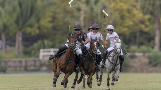 Tomás Panelo & Alejandro Muzzio – BLACK BEARS vs. CALATAGAN – Photo Credit MATIAS CALLEJO