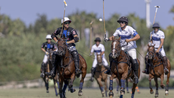 Tommy Beresford & Isidro Strada – DOS LUNAS vs. LES LIONS SAINTE MESME – Photo Credit MATIAS CALLEJO.jpg